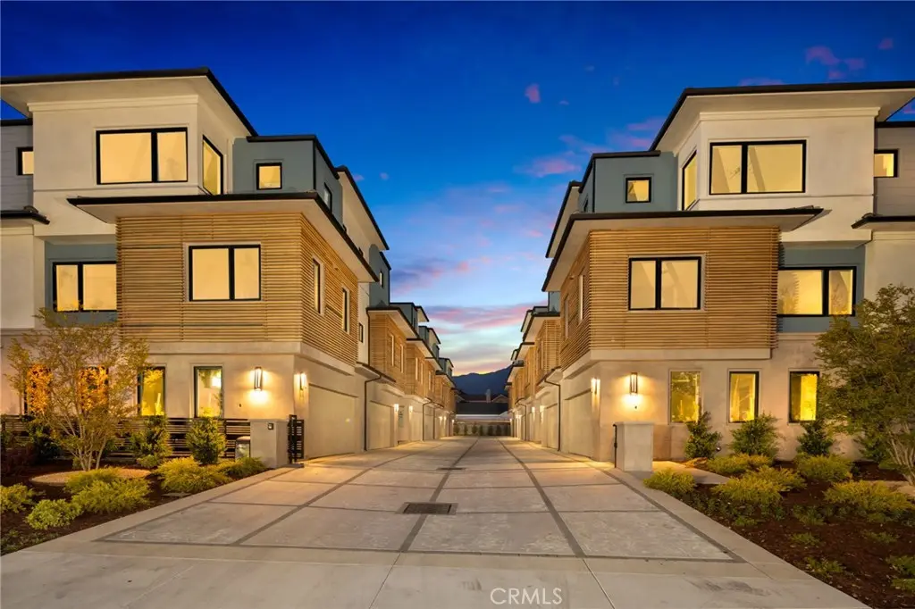 905 W Duarte Road A, Arcadia, CA — listing photo 1