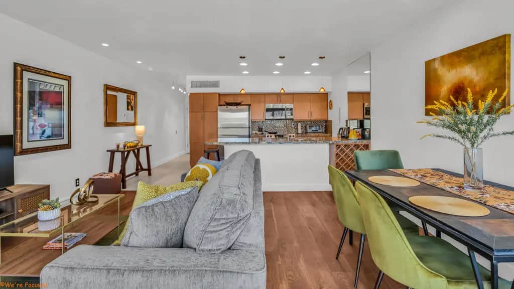 1655 E Palm Canyon Drive 202, Palm Springs, CA — listing photo 1