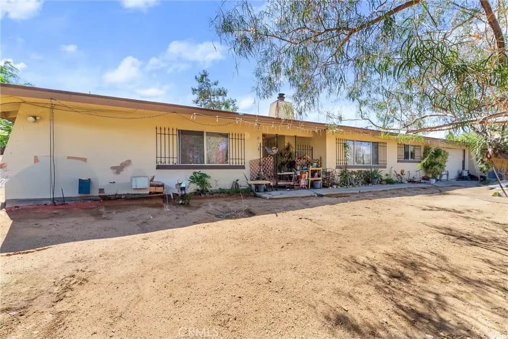 56455 Carlyle Drive, Yucca Valley, CA — listing photo 1