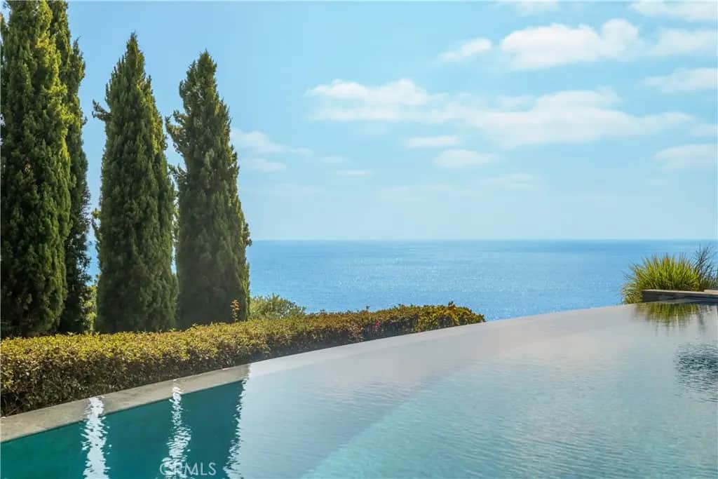 32181 Coast Highway, Laguna Beach, CA — listing photo 1