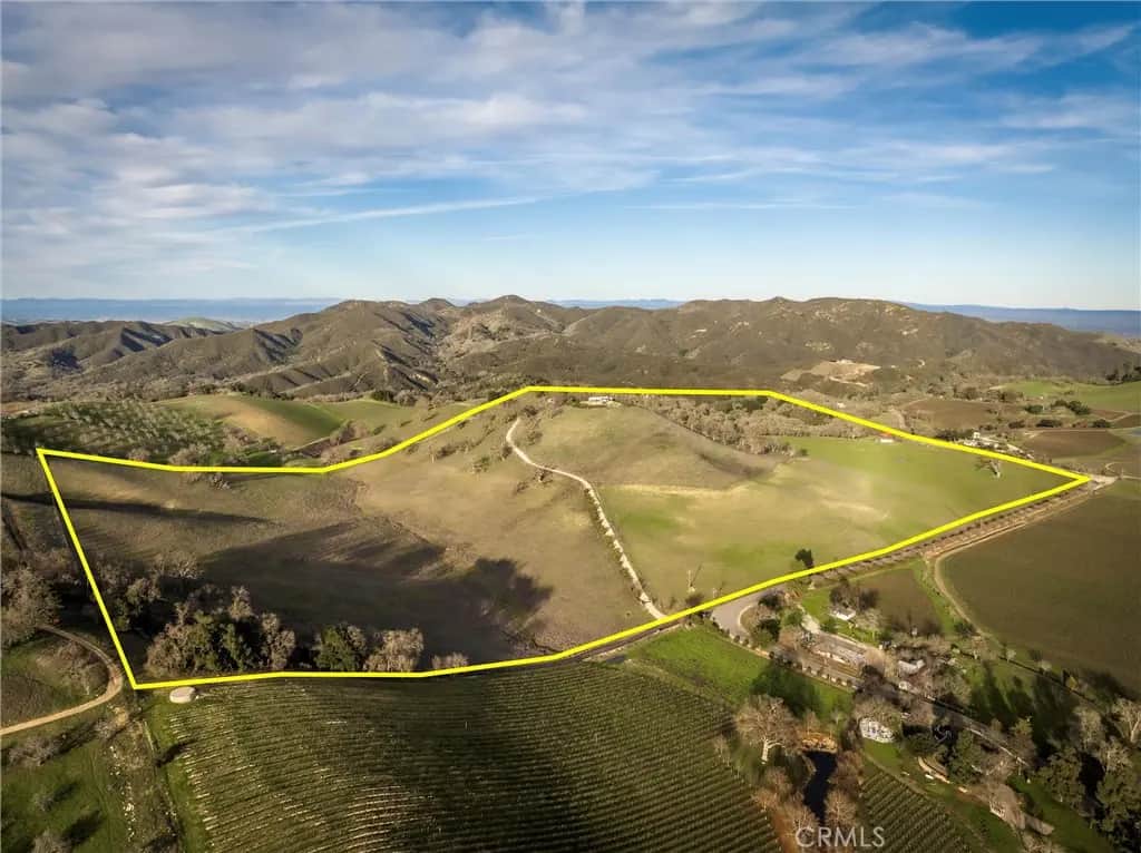 9308 Chimney Rock Road, Paso Robles, CA — listing photo 1