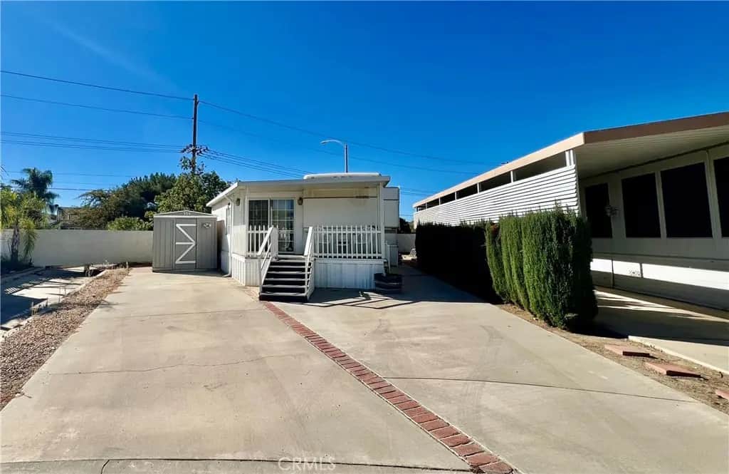 1295 S Cawston 354, Hemet, CA — listing photo 1