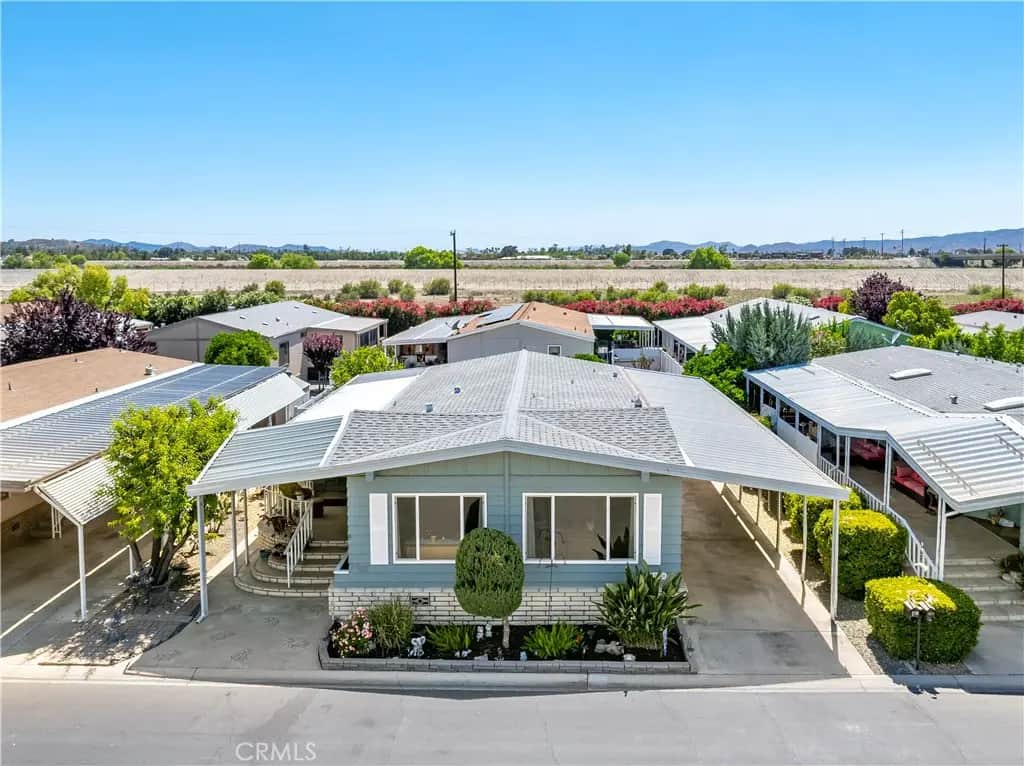 2230 Lake park 170, San Jacinto, CA — listing photo 1