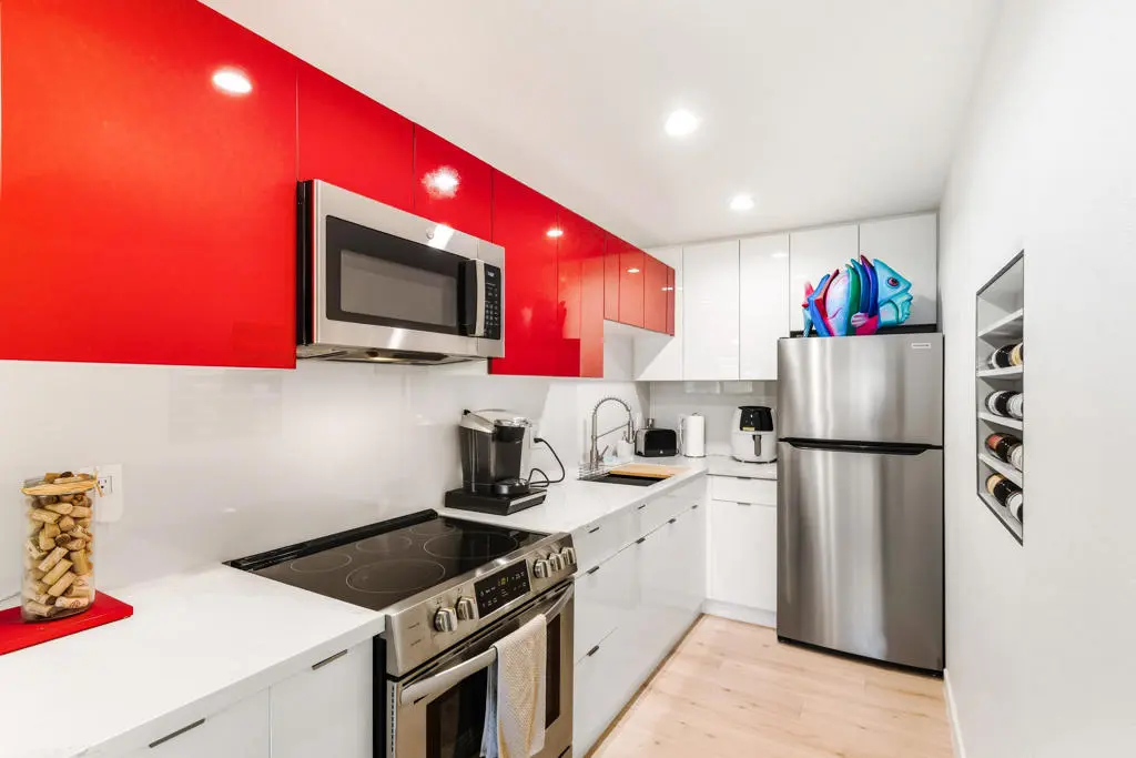 2812 N Auburn Court F201, Palm Springs, CA — listing photo 1
