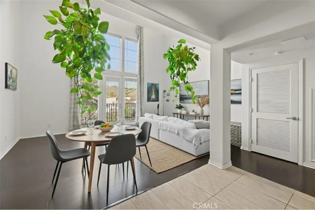 360 W Avenue 26 401, Los Angeles, CA — listing photo 1