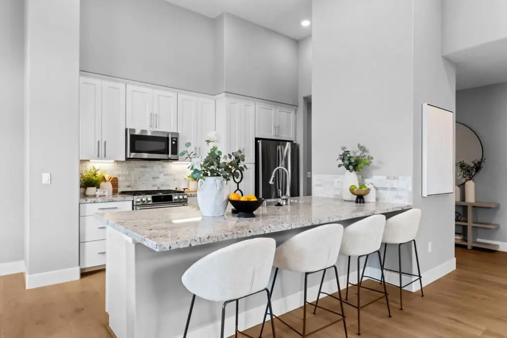 708 Thayer 404, Foster City, CA — listing photo 1
