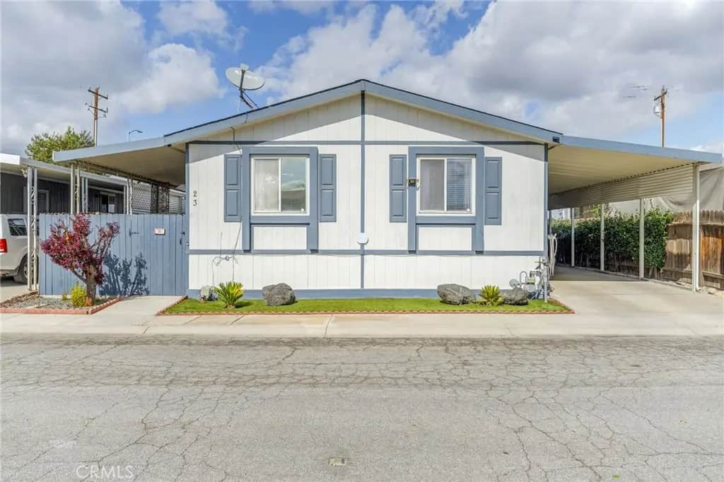 1225 Taft 23, Bakersfield, CA — listing photo 1