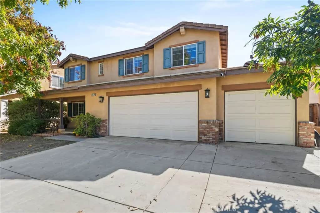 29225 Hydrangea, Murrieta, CA — listing photo 1