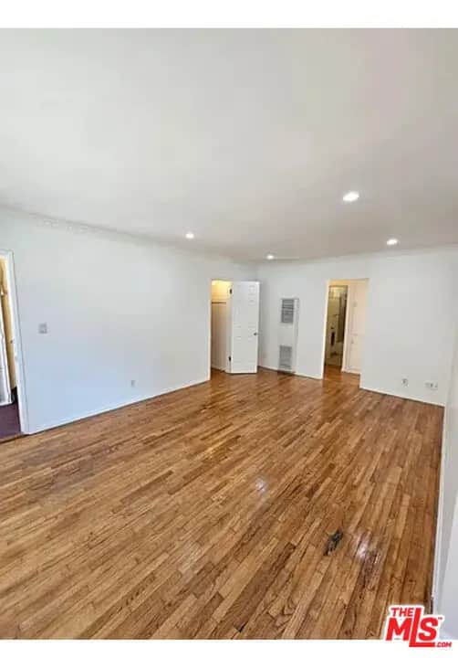 3125 S Durango Avenue, Los Angeles, CA — listing photo 1