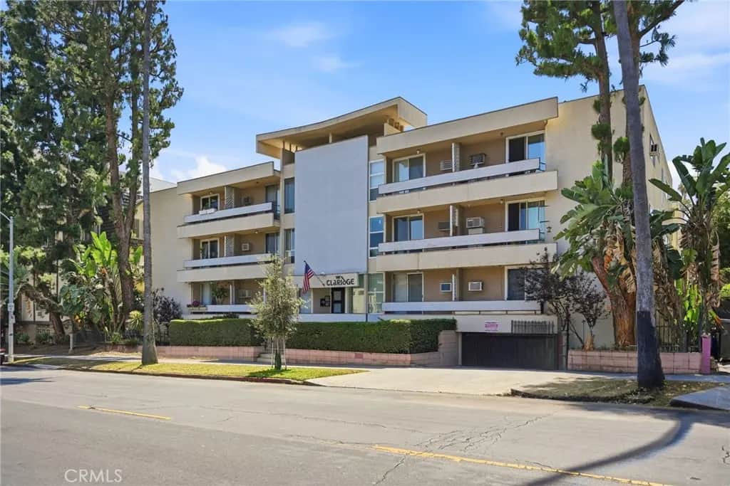 425 S Kenmore 206, Los Angeles, CA — listing photo 1