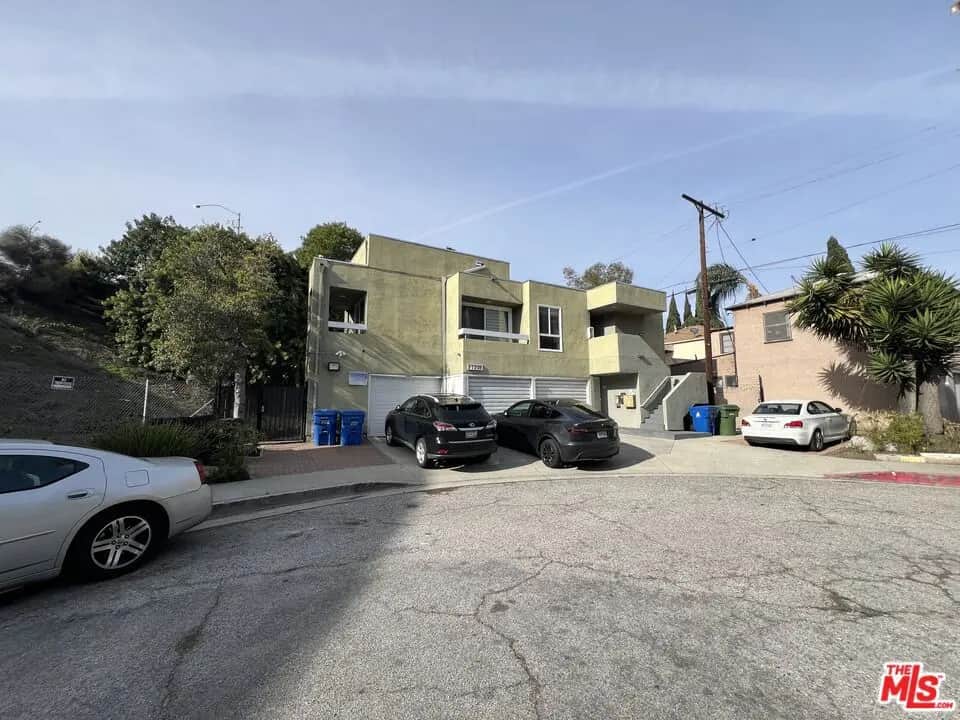 11209 Sardis Avenue, Los Angeles, CA — listing photo 1