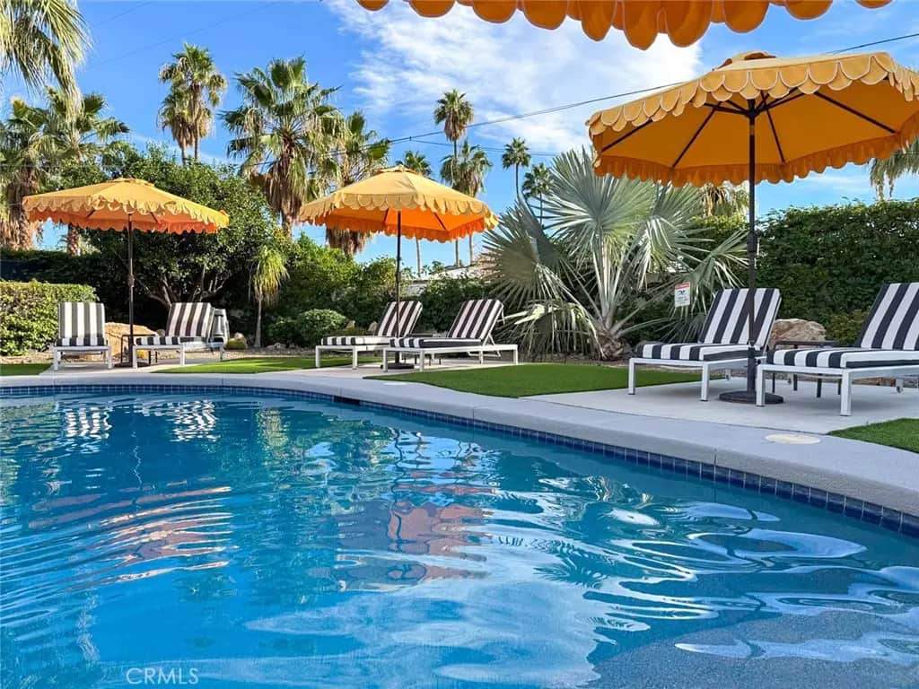 1057 E Marshall Way, Palm Springs, CA — listing photo 1