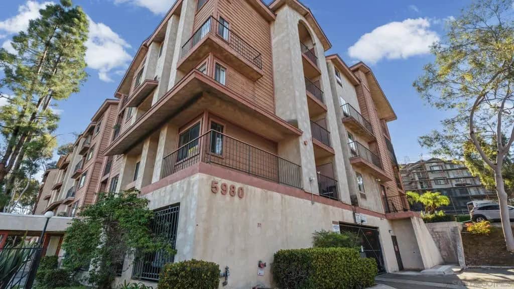 5980 Dandridge Ln 215, San Diego, CA — listing photo 1