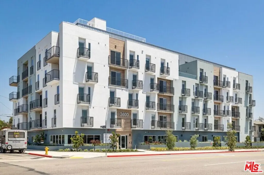 2600 S Sepulveda Boulevard Unit 408, Los Angeles, CA — listing photo 1