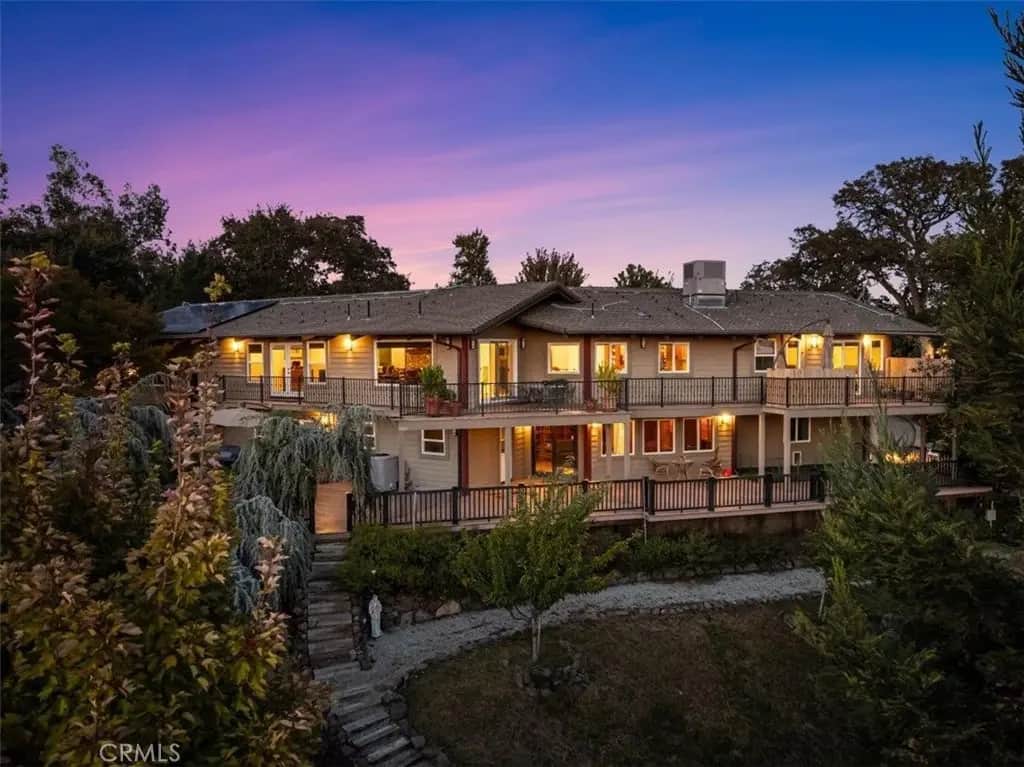 14805 Hilltop Drive, Red Bluff, CA — listing photo 1