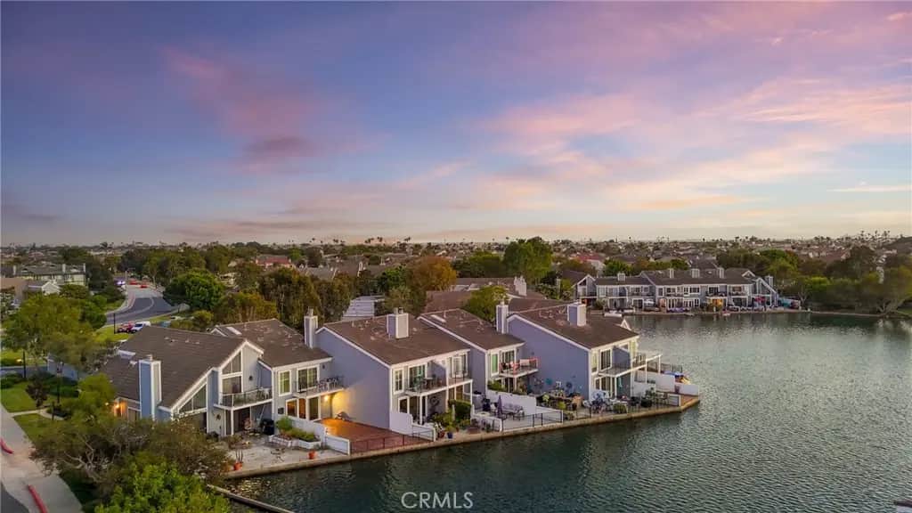3631 Windspun Drive, Huntington Beach, CA — listing photo 1