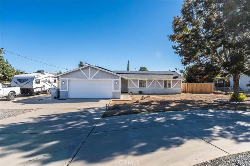 10643 Arroyo, Hesperia, CA — listing photo 1