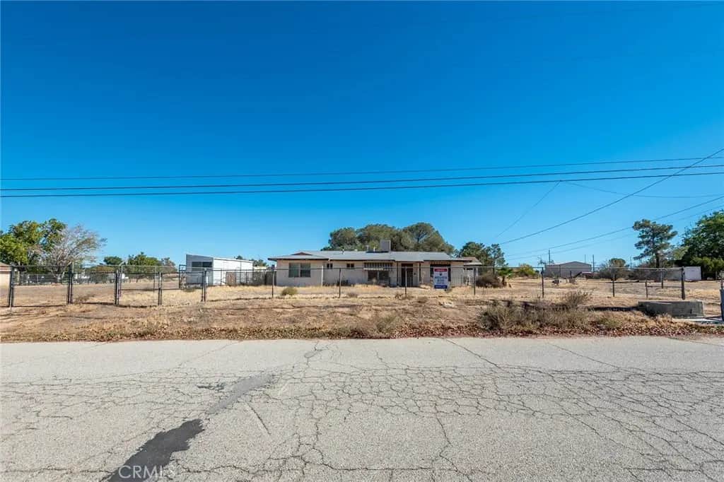 42106 22nd W, Lancaster, CA — listing photo 1