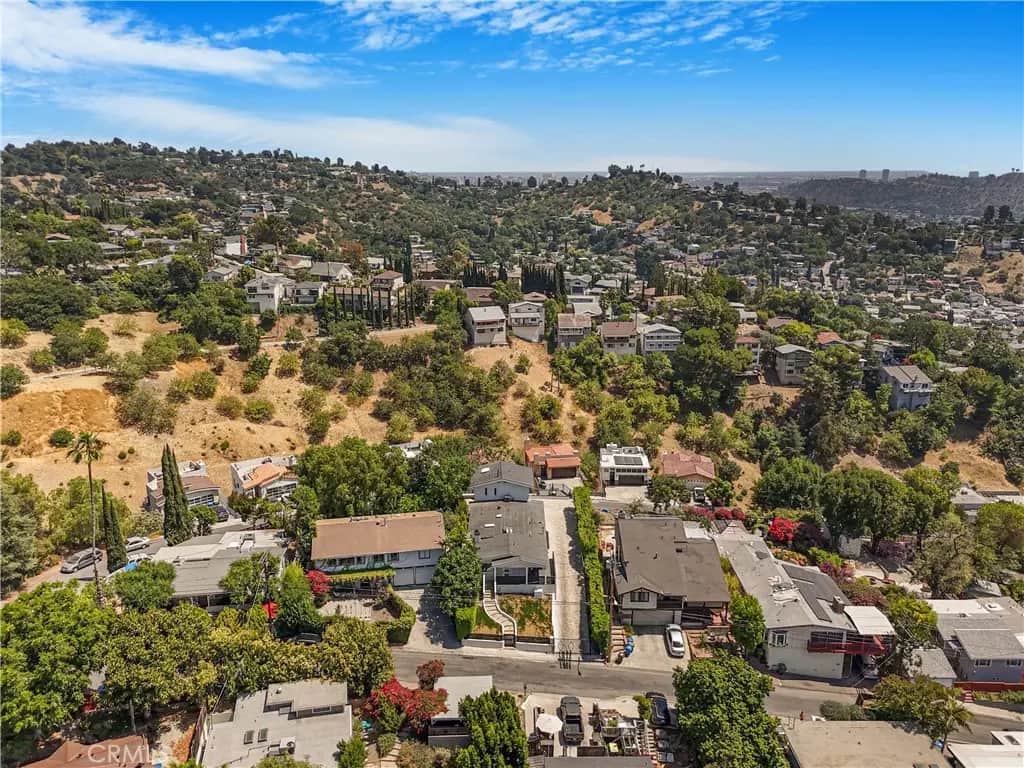 3560 Lavell, Los Angeles, CA — listing photo 1
