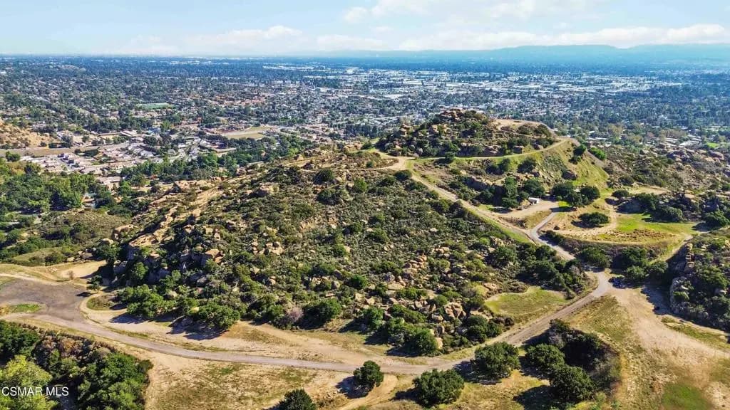Santa Susana, Chatsworth, CA — listing photo 1