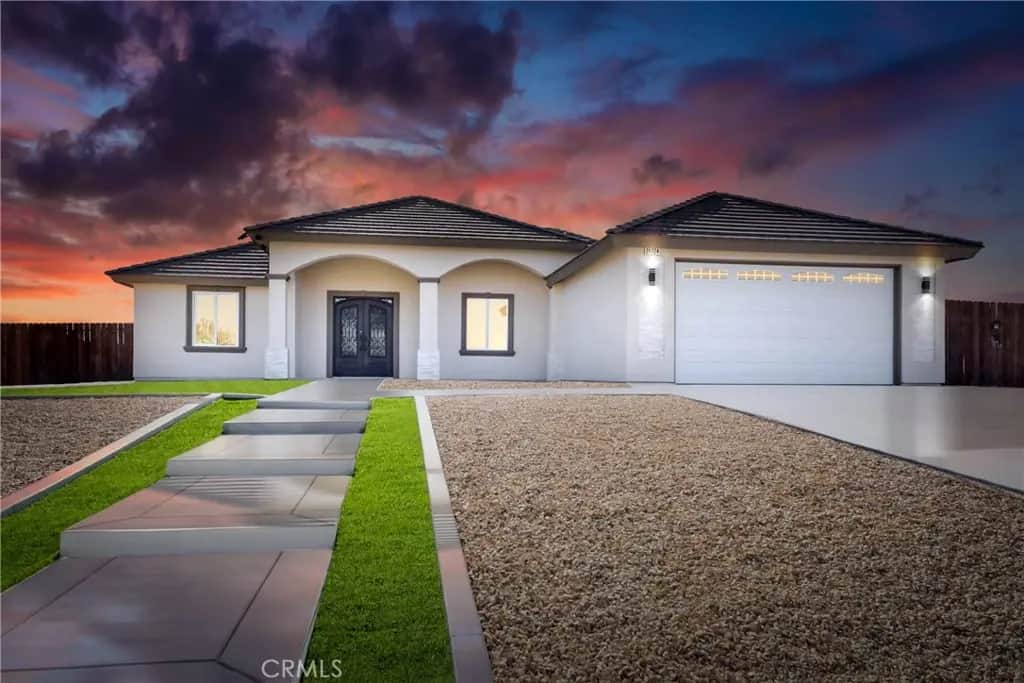 21724 Darrow, California City, CA — listing photo 1