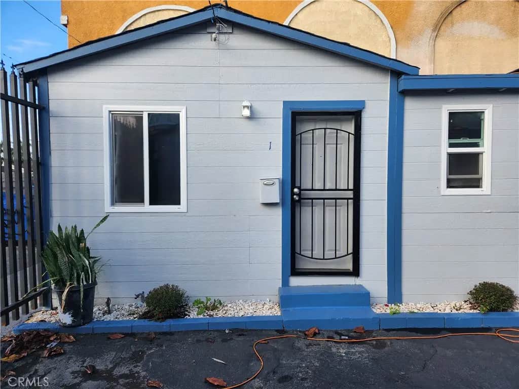 3713 W Imperial 1, Inglewood, CA — listing photo 1