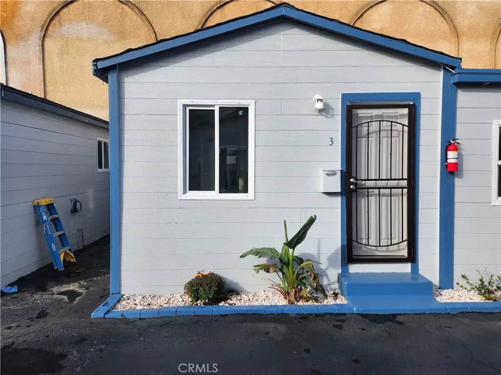 3713 W Imperial 3, Inglewood, CA — listing photo 1