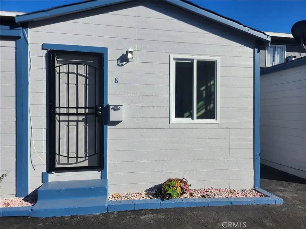 3717 W Imperial 8, Inglewood, CA — listing photo 1