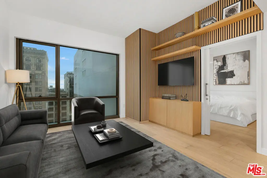 400 S Broadway 1021, Los Angeles, CA — listing photo 1