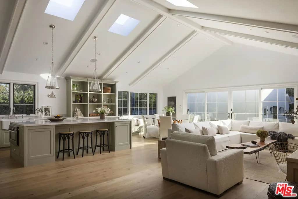 2515 Marguerita Avenue, Santa Monica, CA — listing photo 1