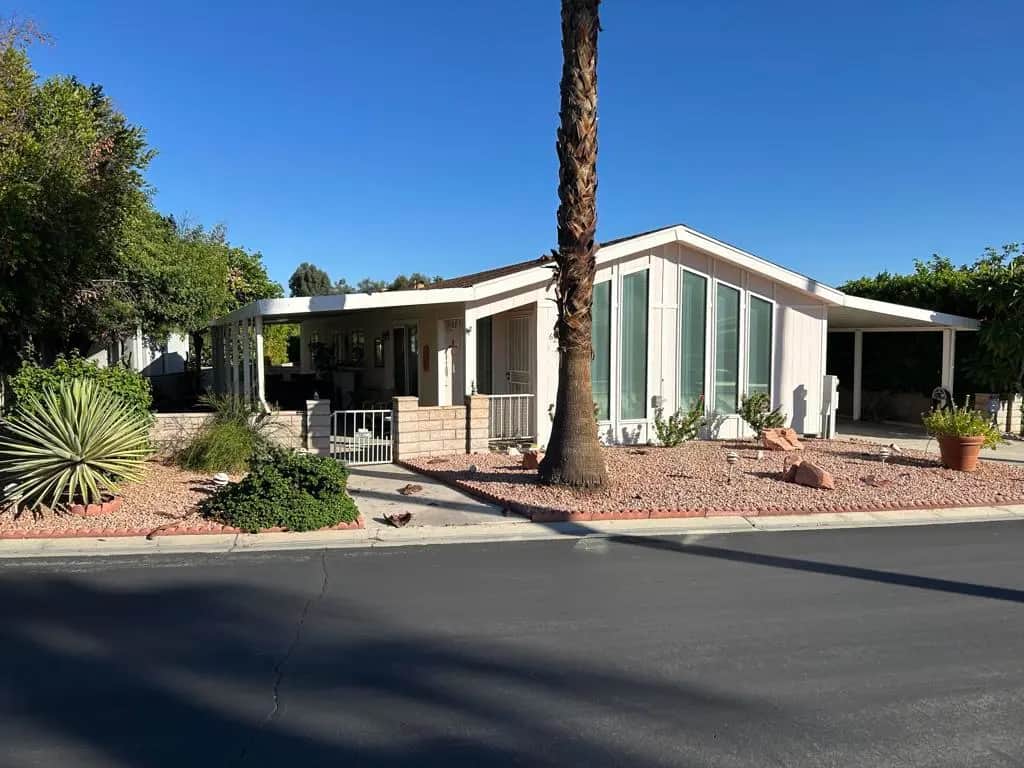 73450 Country Club Drive 62, Palm Desert, CA — listing photo 1