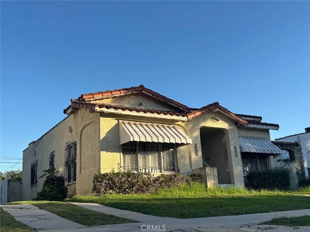 2134 S SYCAMORE Avenue, Los Angeles, CA — listing photo 1
