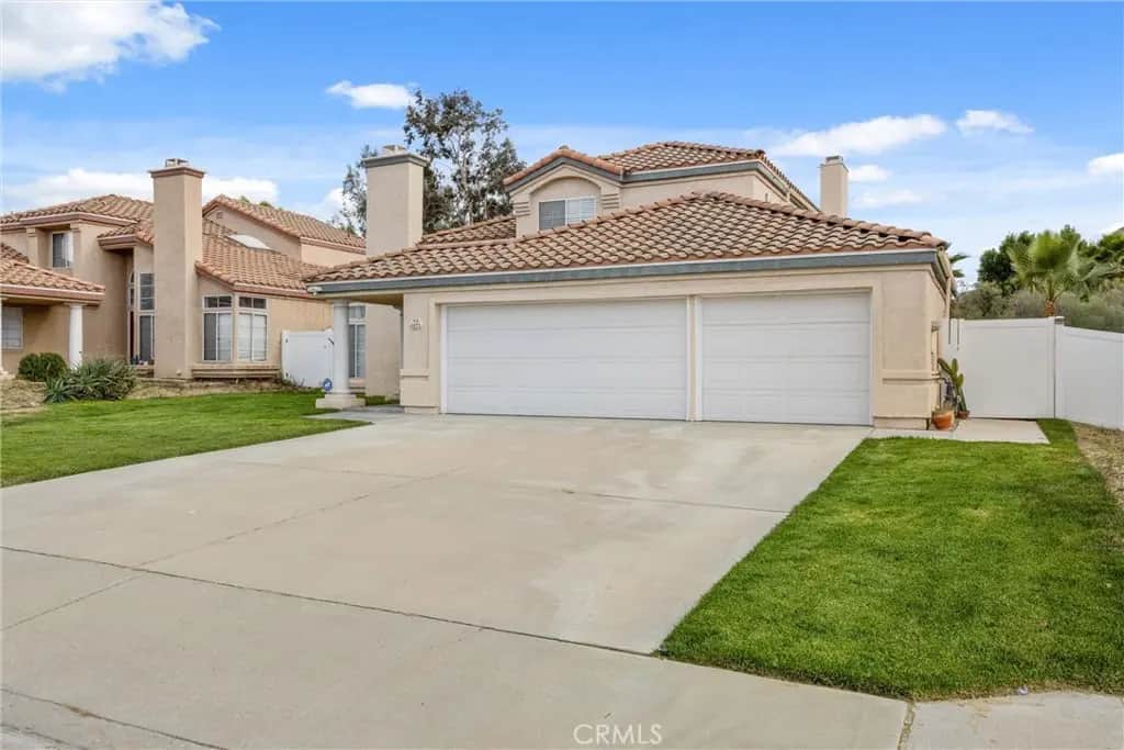 2584 Gunnison, Colton, CA — listing photo 1