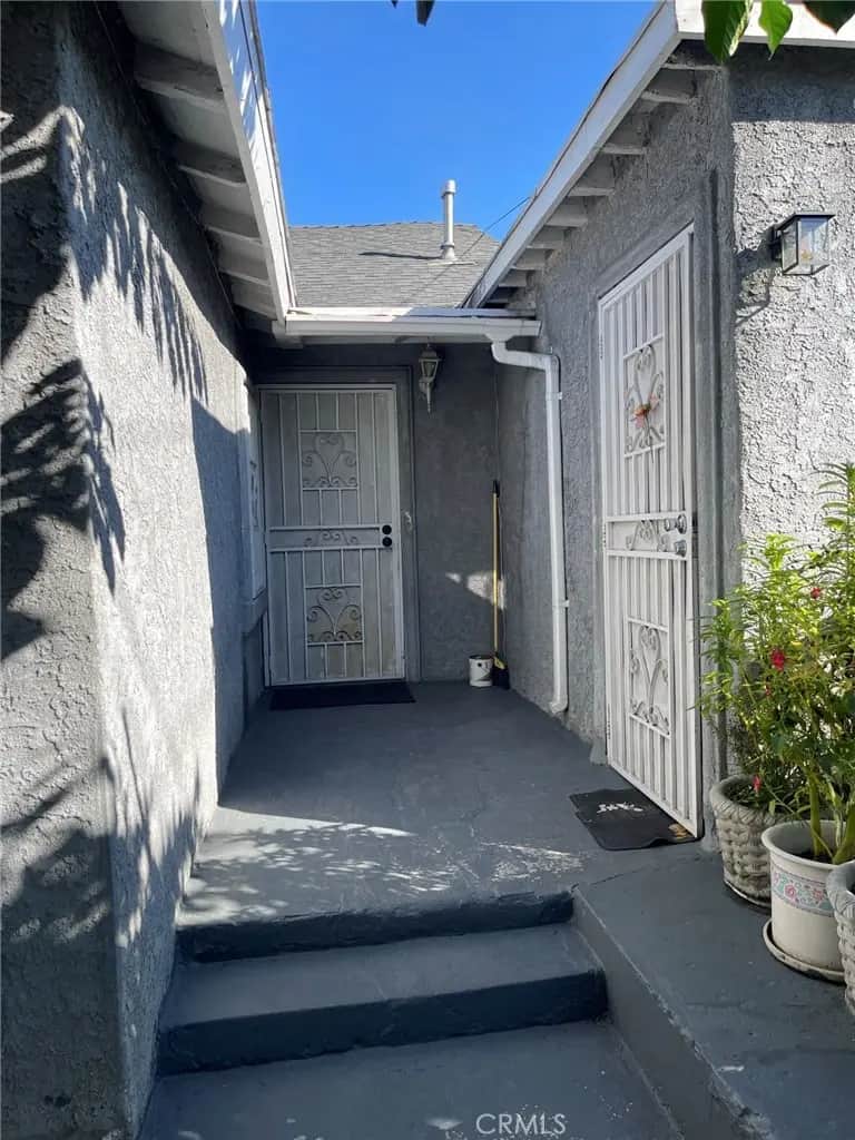 9536 Compton, Los Angeles, CA — listing photo 1