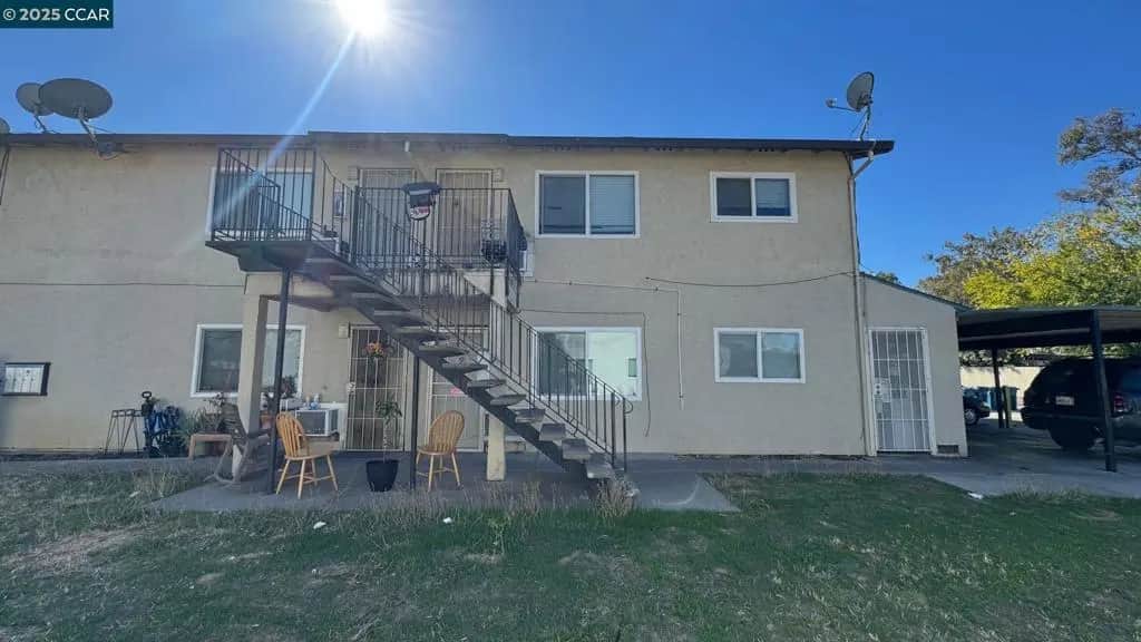 2208 SPANOS ST, Antioch, CA — listing photo 1