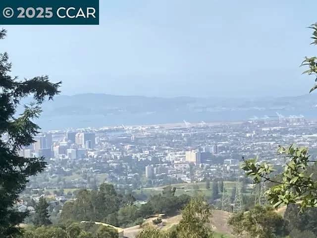 6044 Skyline Blvd, Oakland, CA — listing photo 1
