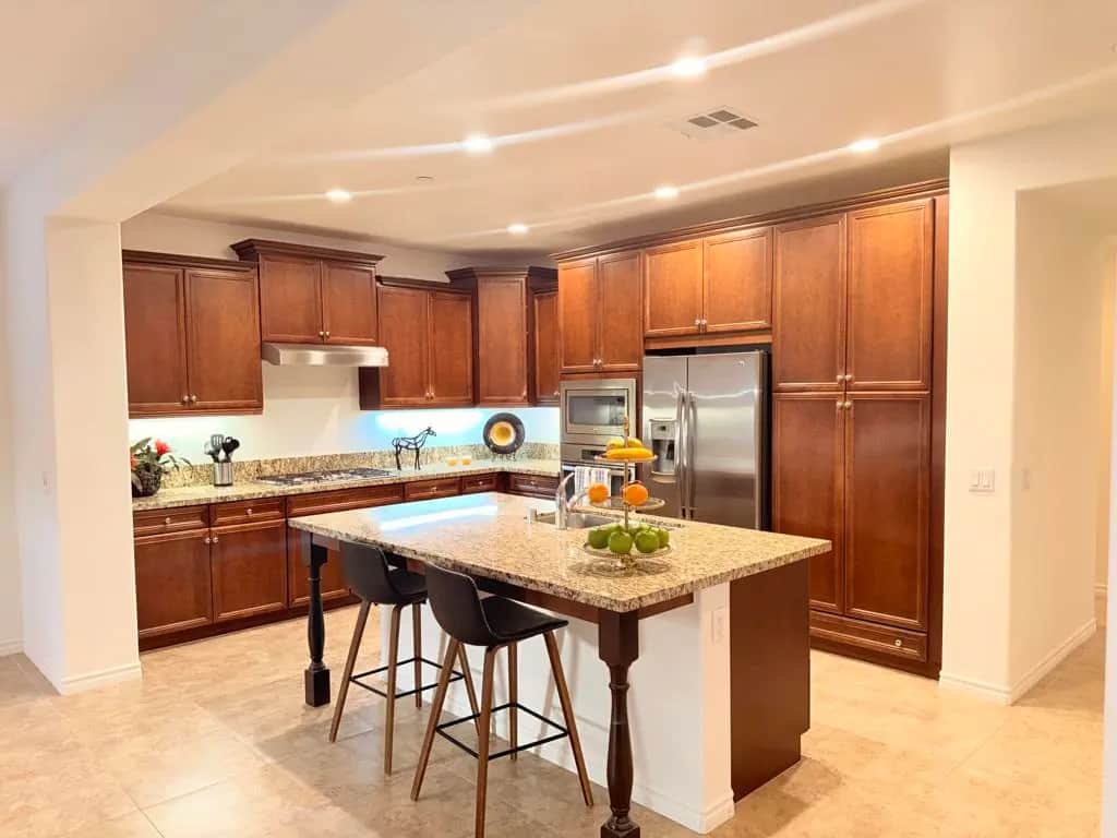 570 Calle Vibrante, Palm Desert, CA — listing photo 1