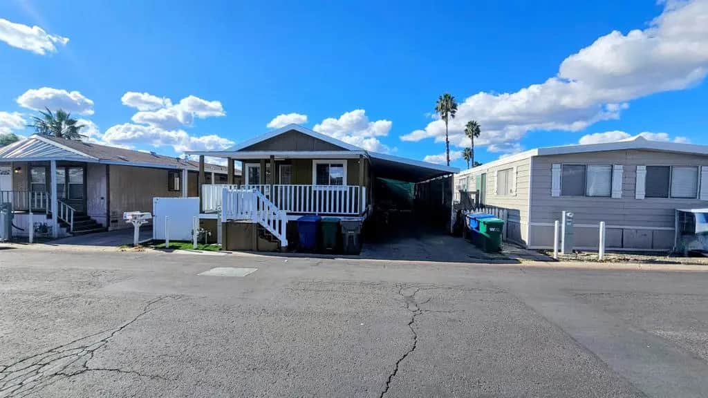 400 Greenfield Dr SPC 87, El Cajon, CA — listing photo 1