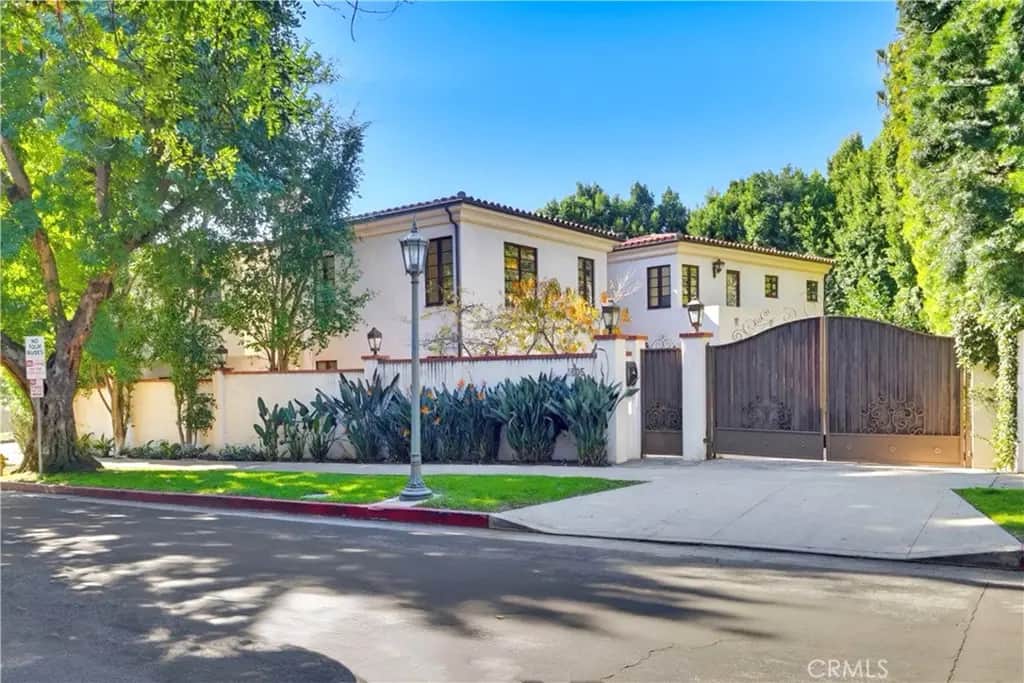 1805 Outpost Drive, Los Angeles, CA — listing photo 1