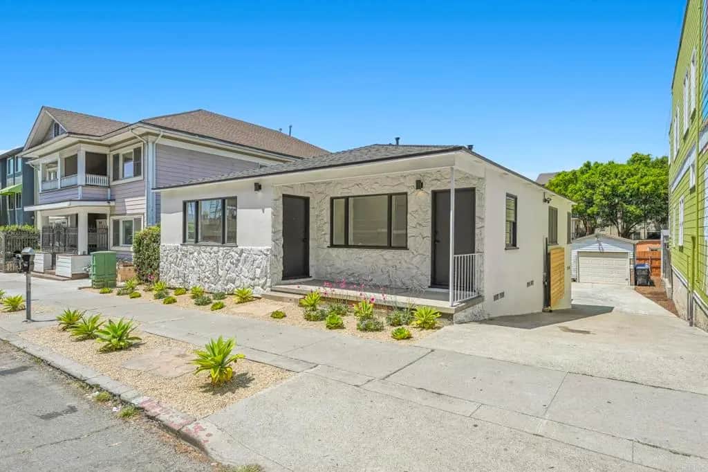 1936 38 Broadway, San Diego, CA — listing photo 1