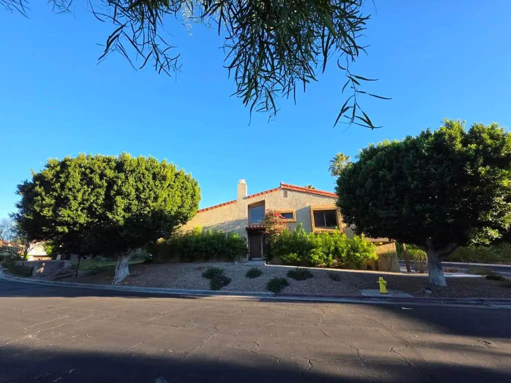 464 E Calle Begonia, Palm Springs, CA — listing photo 1