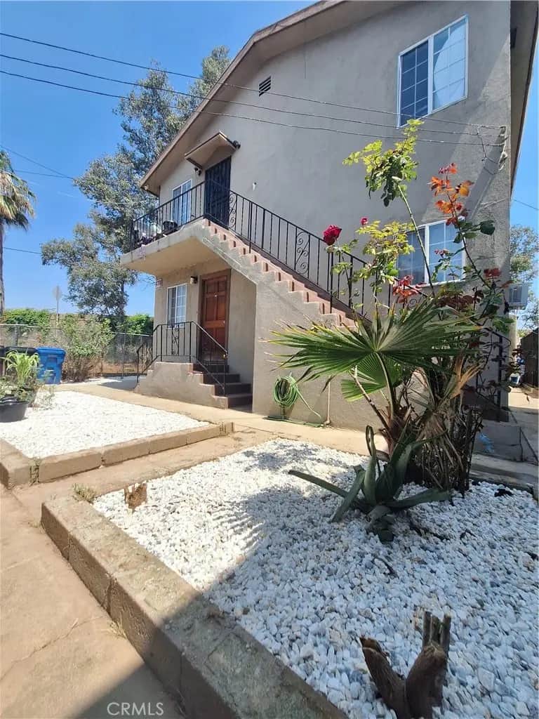 3333 Whittier Boulevard, Los Angeles, CA — listing photo 1