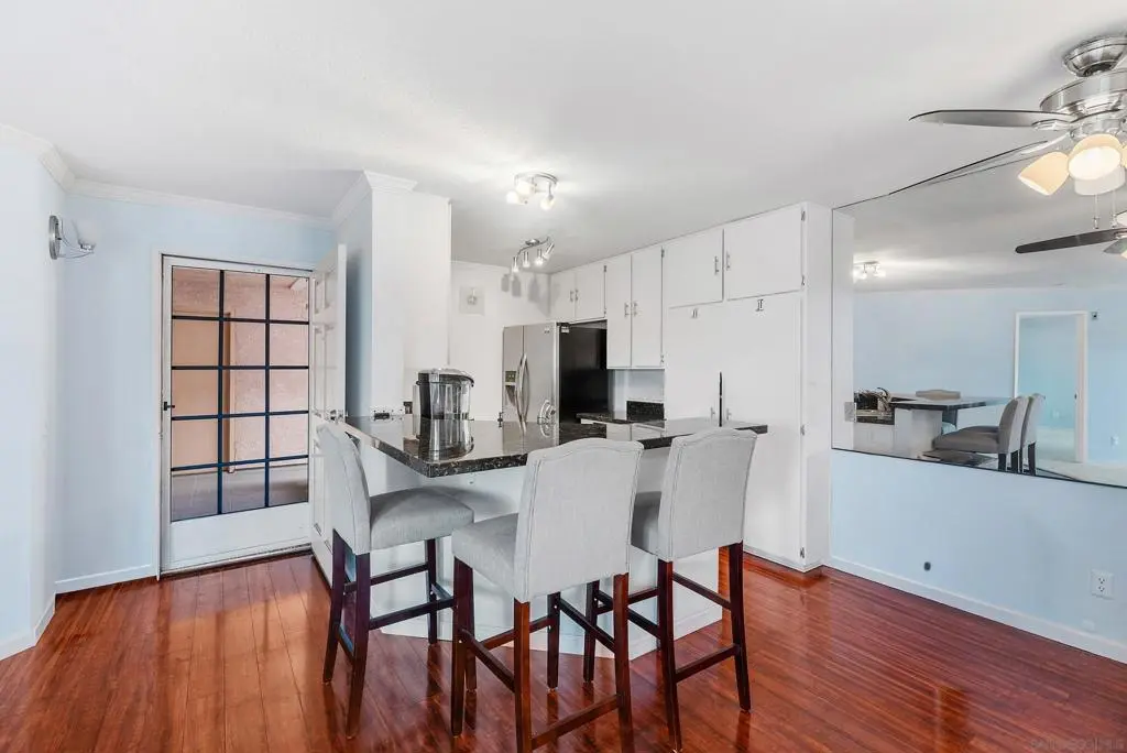 7087 Camino Revueltos 302, San Diego, CA — listing photo 1