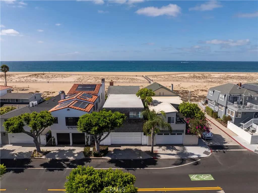 1303 E Balboa Boulevard, Newport Beach, CA — listing photo 1