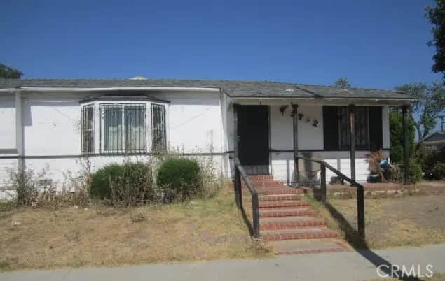 3702 W 59th, Los Angeles, CA — listing photo 1