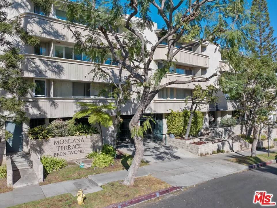 11645 Montana Avenue 338, Los Angeles, CA — listing photo 1