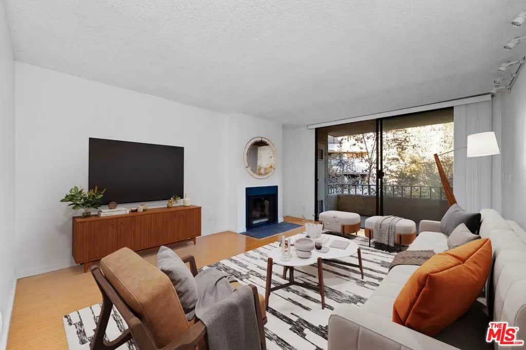 4141 Via Marisol 208, Los Angeles, CA — listing photo 1