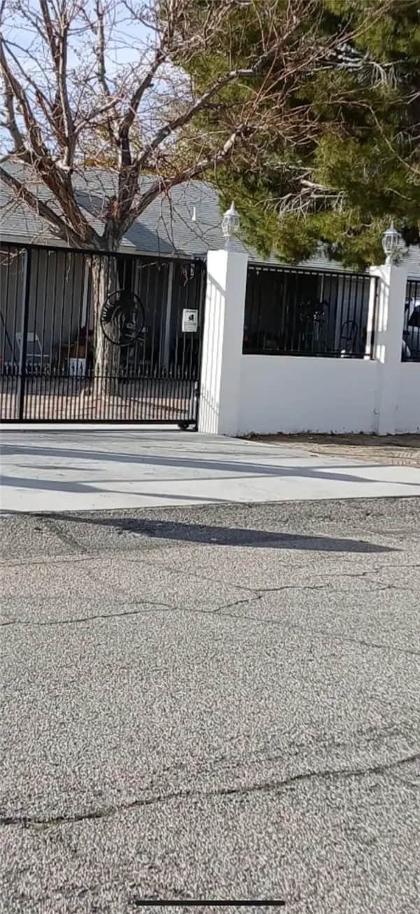40531 176th E, Lancaster, CA — listing photo 1