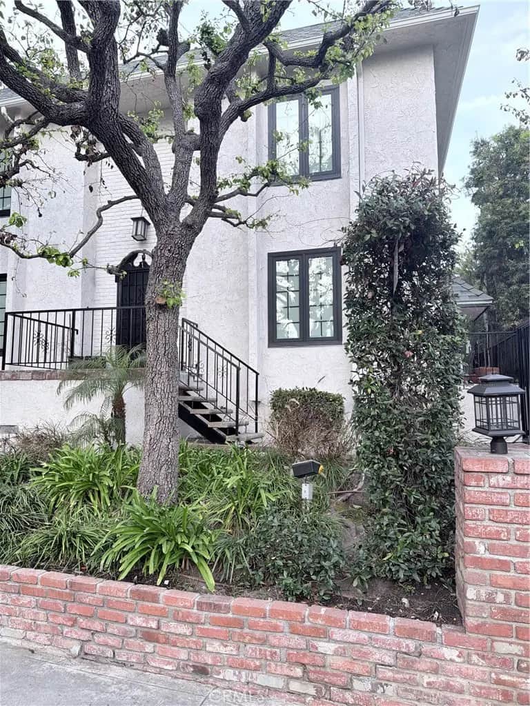 1322 Wellesley, Los Angeles, CA — listing photo 1