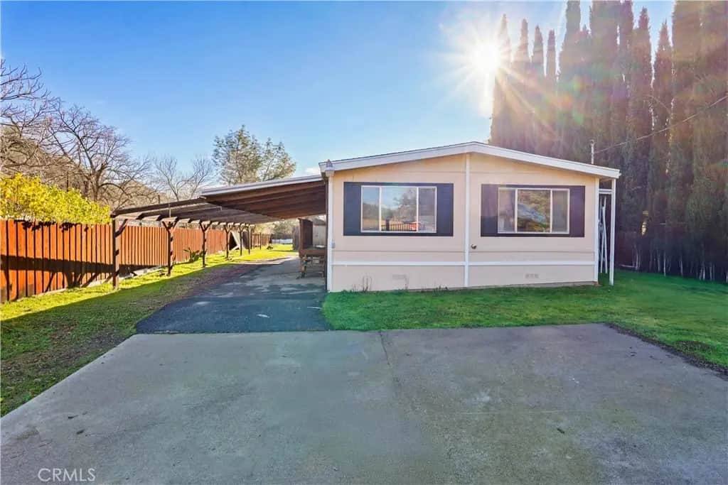 16700 Fox Way, Clearlake Oaks, CA — listing photo 1